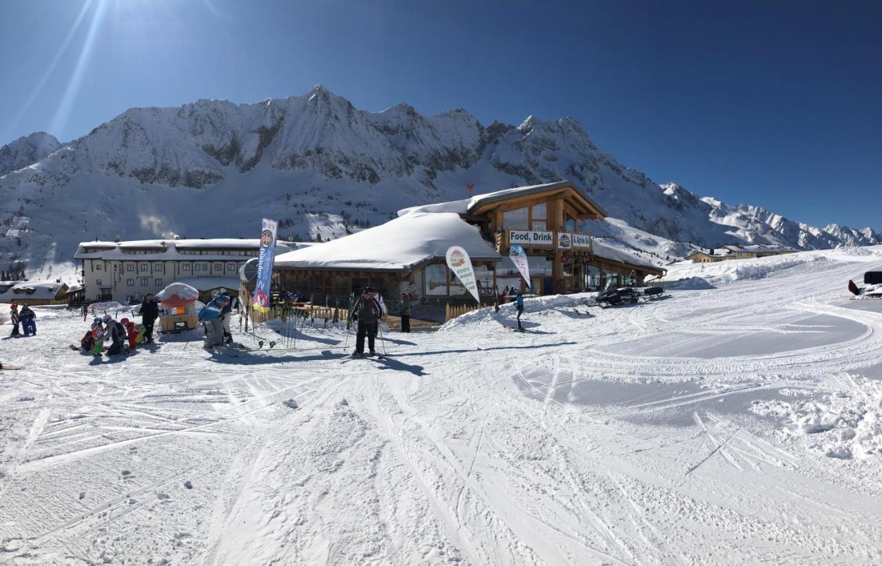 Sporting Hotel Passo del Tonale Exterior photo