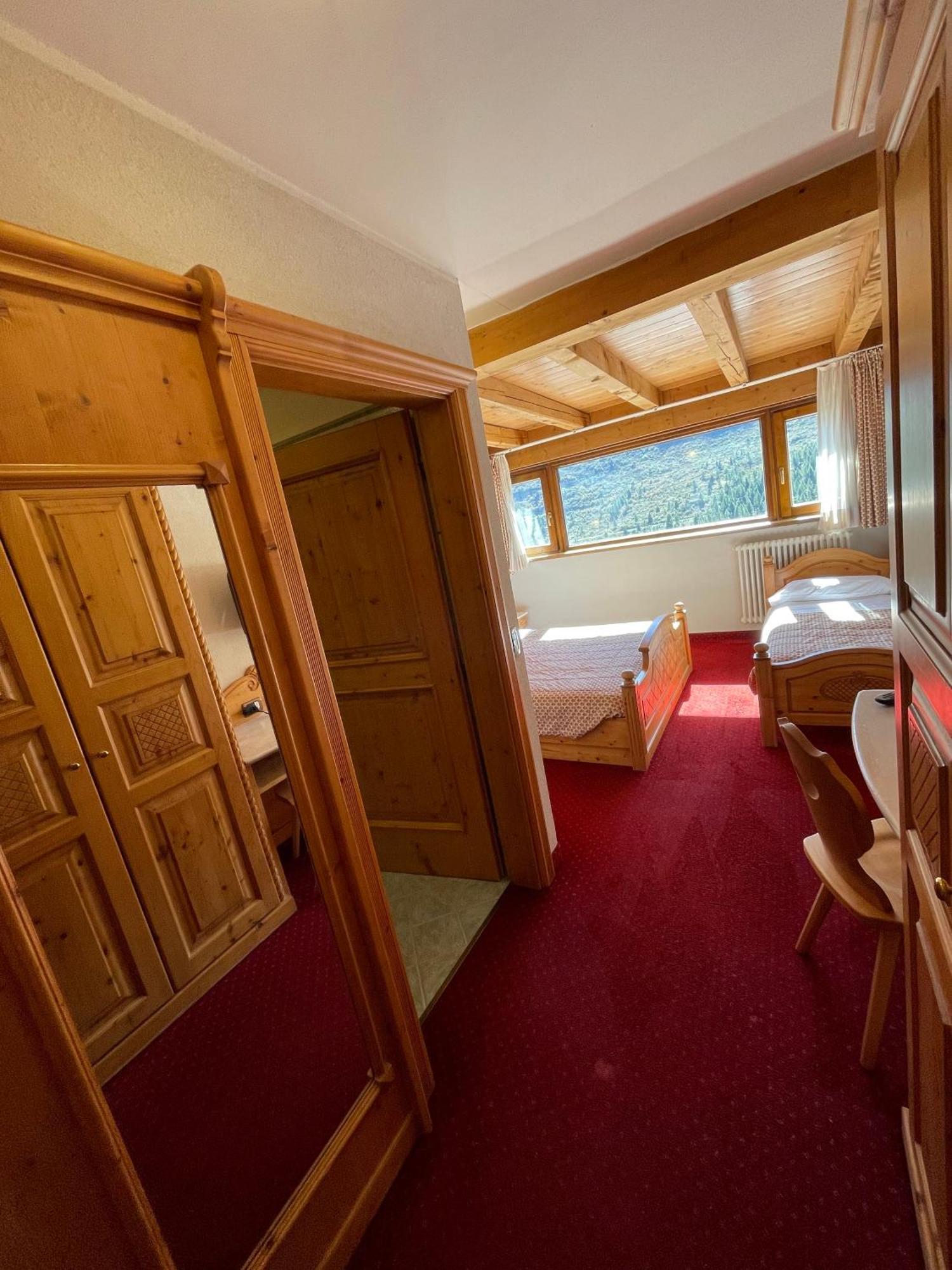 Sporting Hotel Passo del Tonale Exterior photo